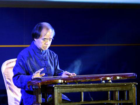 大兴安岭地区李祥霆 古琴曲《春风又绿江南岸》